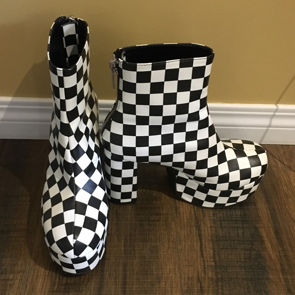 Platform boots - Dolls Kill